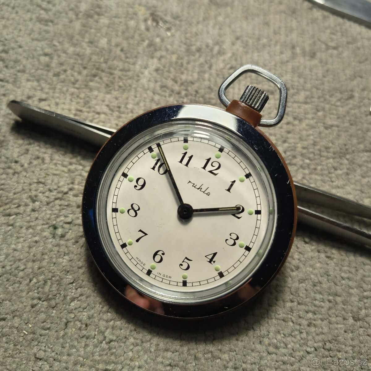 Hodinky Ruhla kapesní