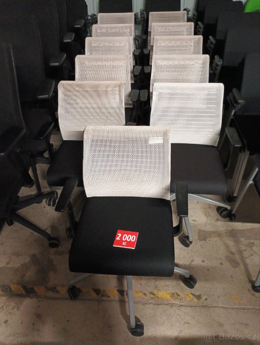 Zasedací Steelcase Think