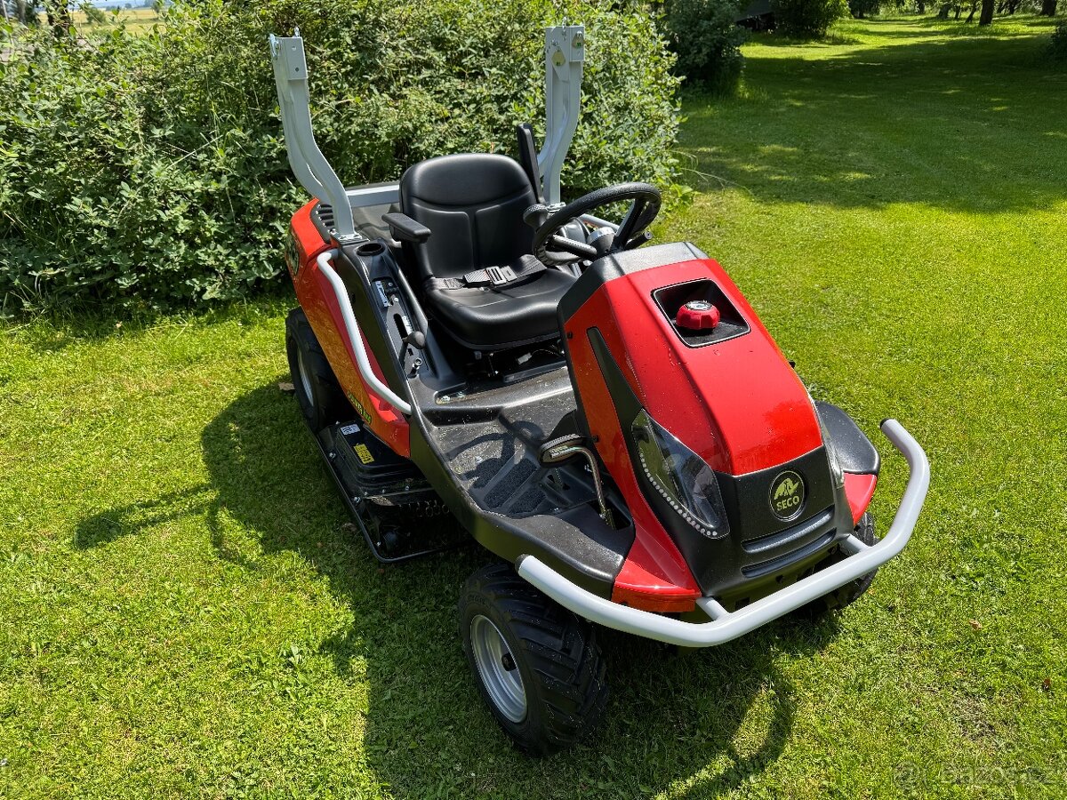 Zahradní traktor SECO GOLIATH 4x4
