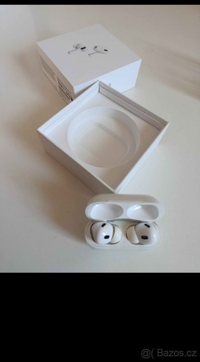 Apple AirPods Pro 2
