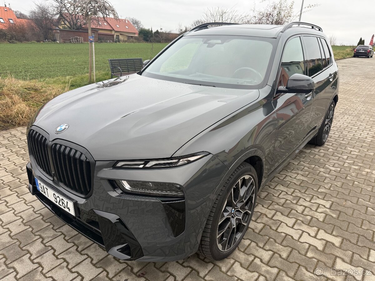 NEW X7 40i x-drive 280kw,2023,M-PAKET,45.000km,SERVIS,ZARUKA