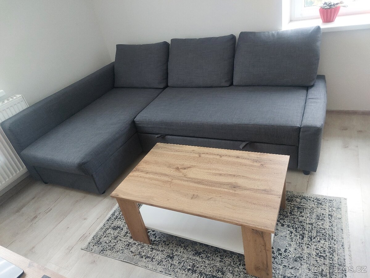 Konferenční stolek