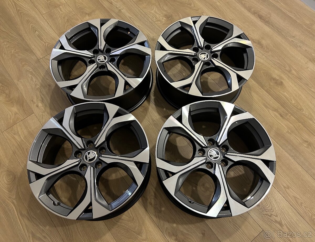 Originální alu kola R19 Škoda Octavia IV RS