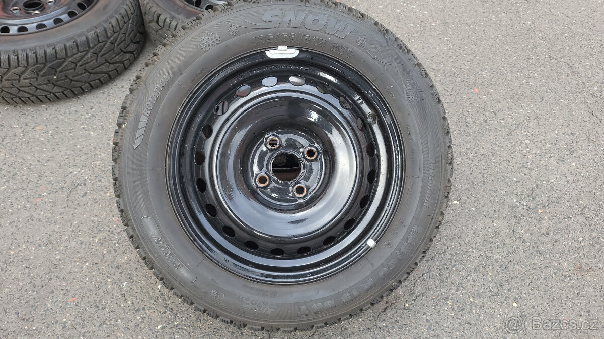 Téměř NOVÁ zimní kola 15" 4x100 Toyota Corolla E12
