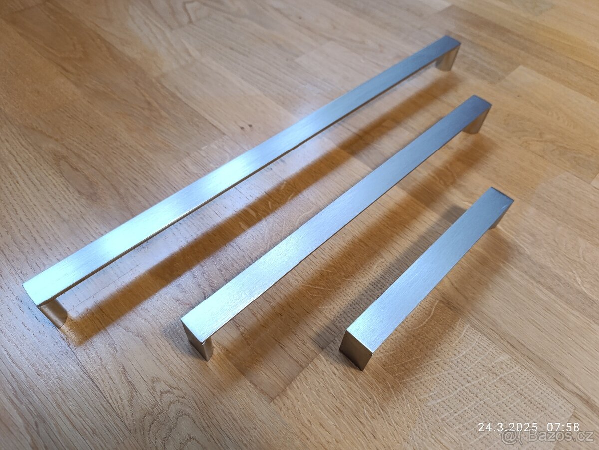 Úchytky TULIP Lacata