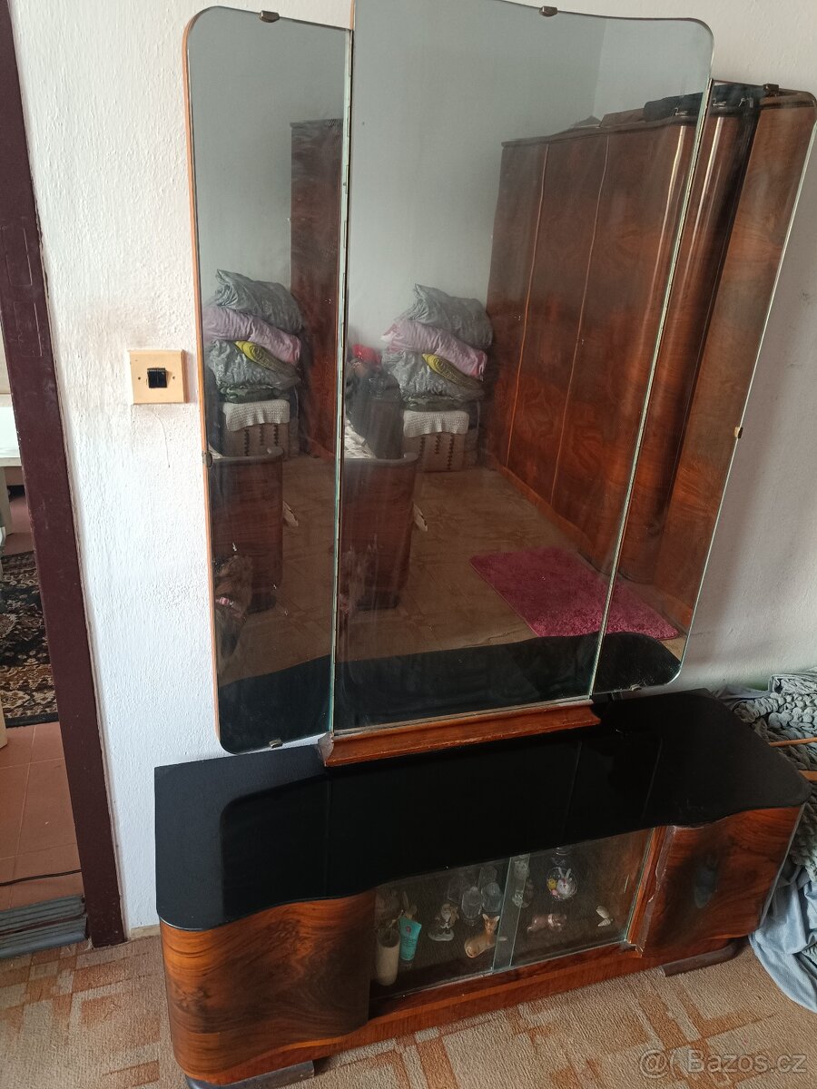 Retro nábytek