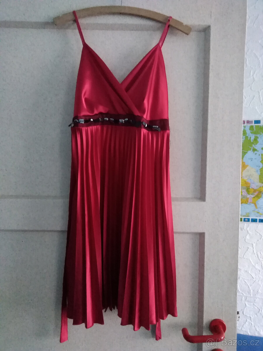 Společenské šaty - SLEVA