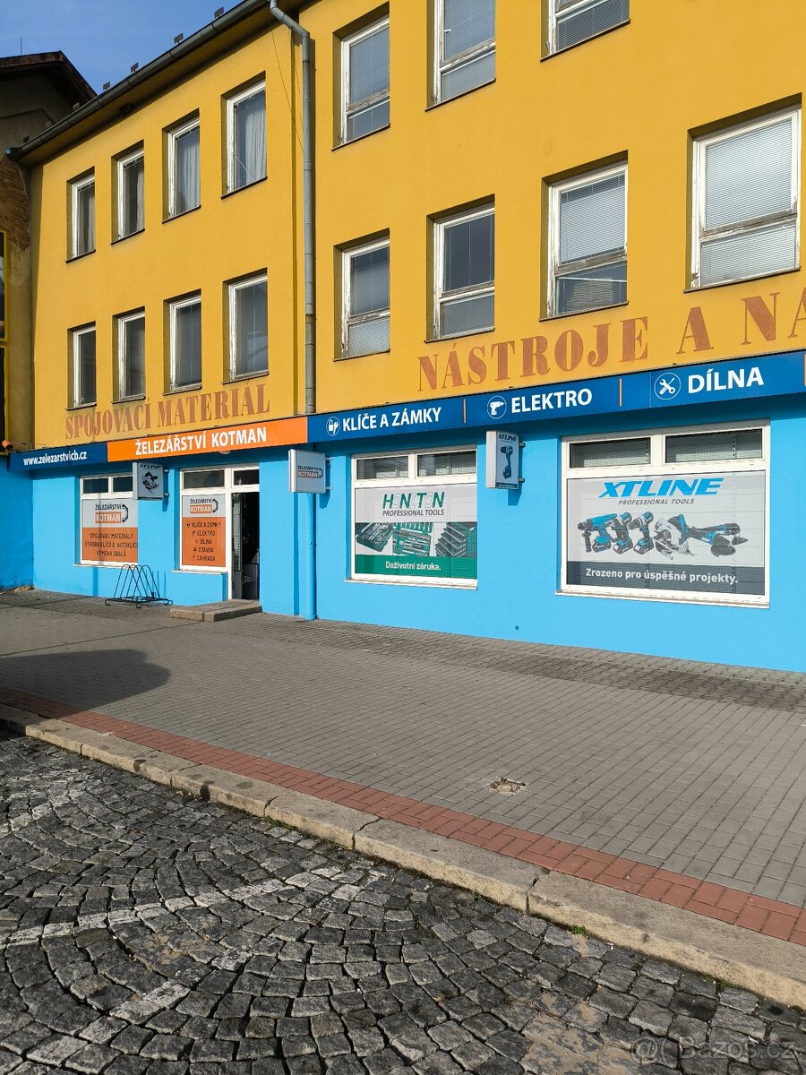 Silikonová fasádní barva Fasikon modrá 12+20kg