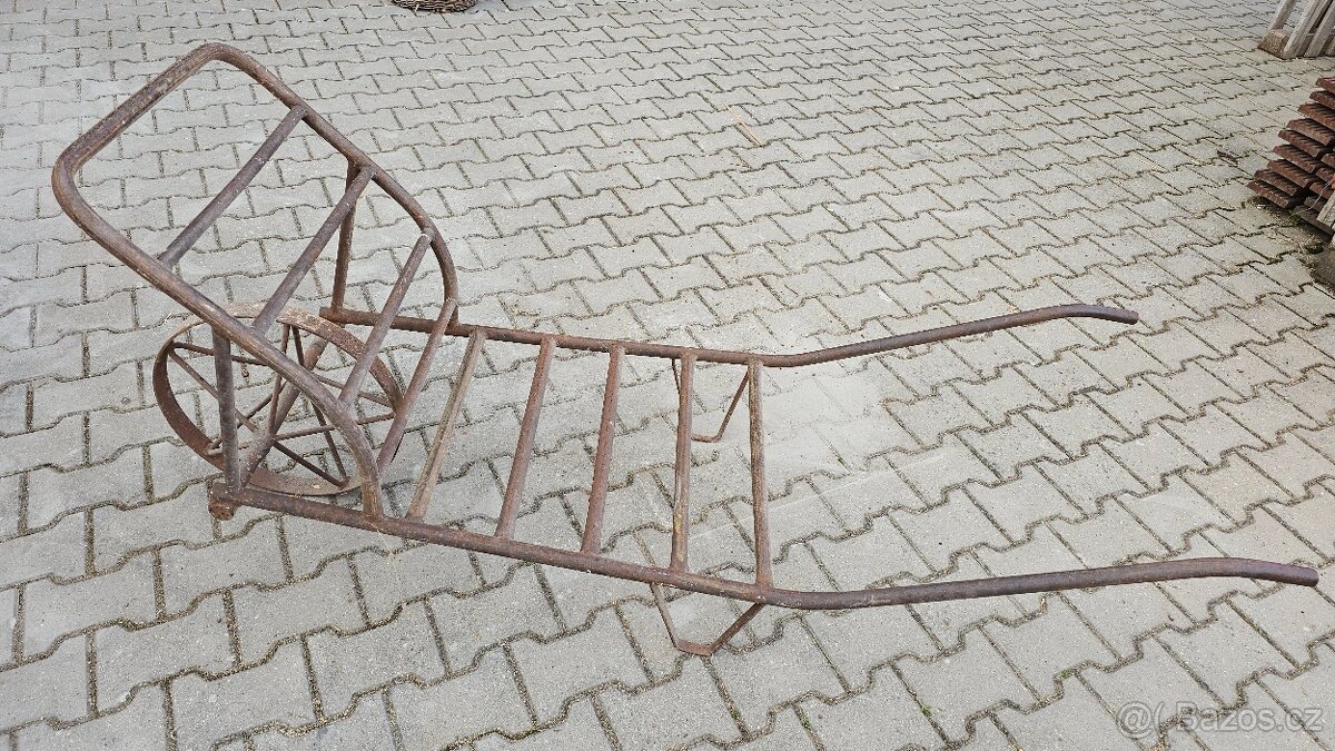 Železný trakař