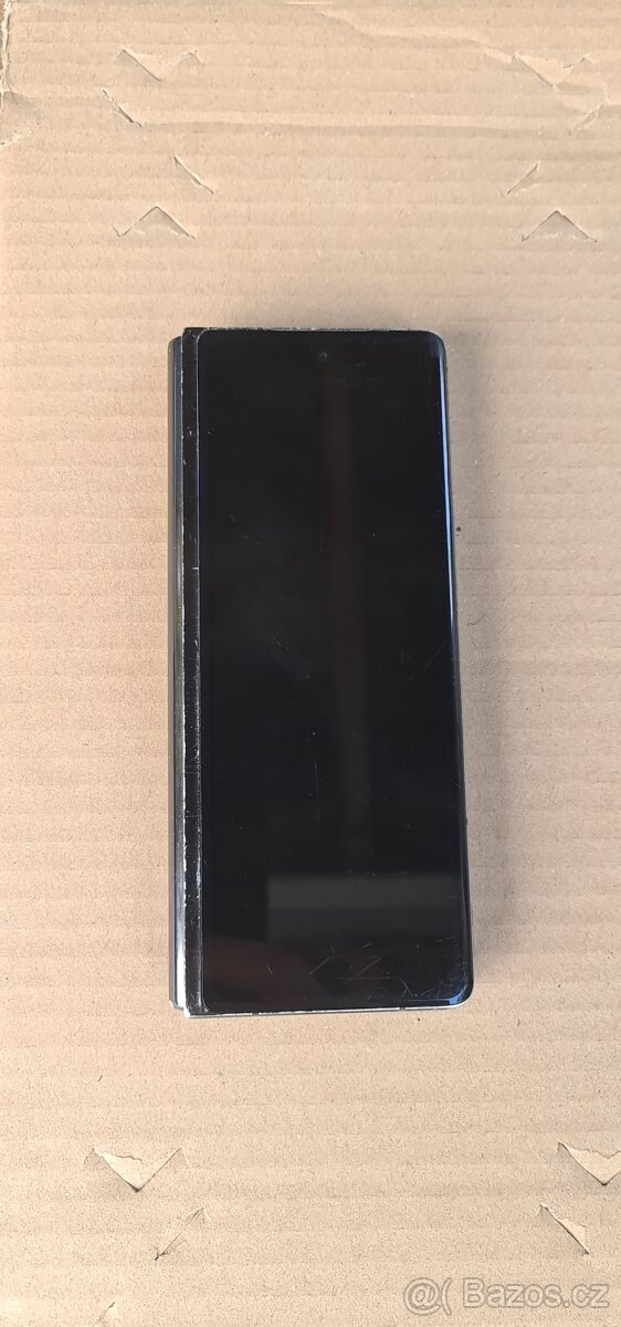Samsung fold 2