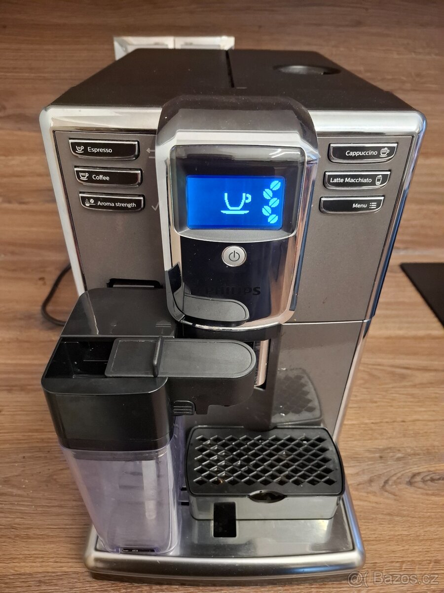 Kávovar Philips EP5364