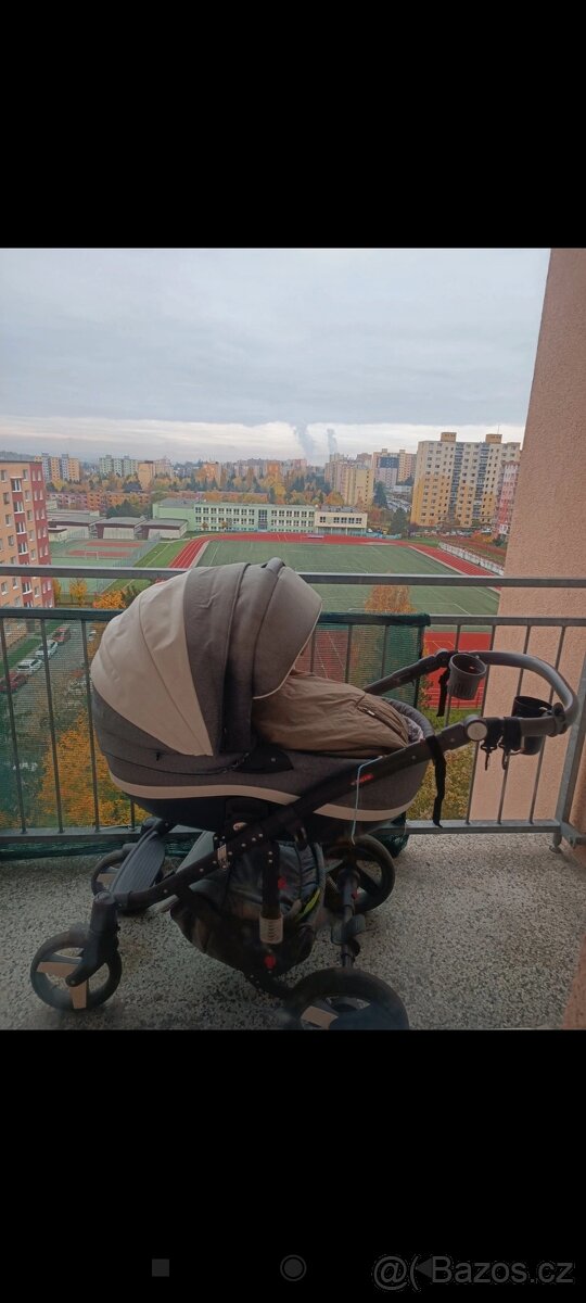 Kočárek dvojkombinace