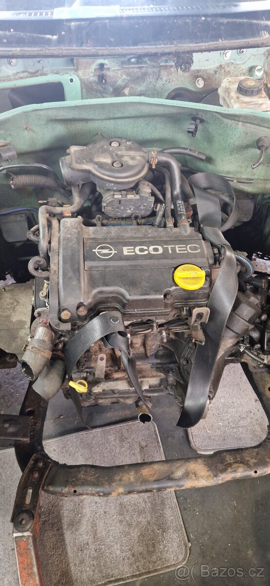 Opel Corsa C 3 válec 43kw komplet motor