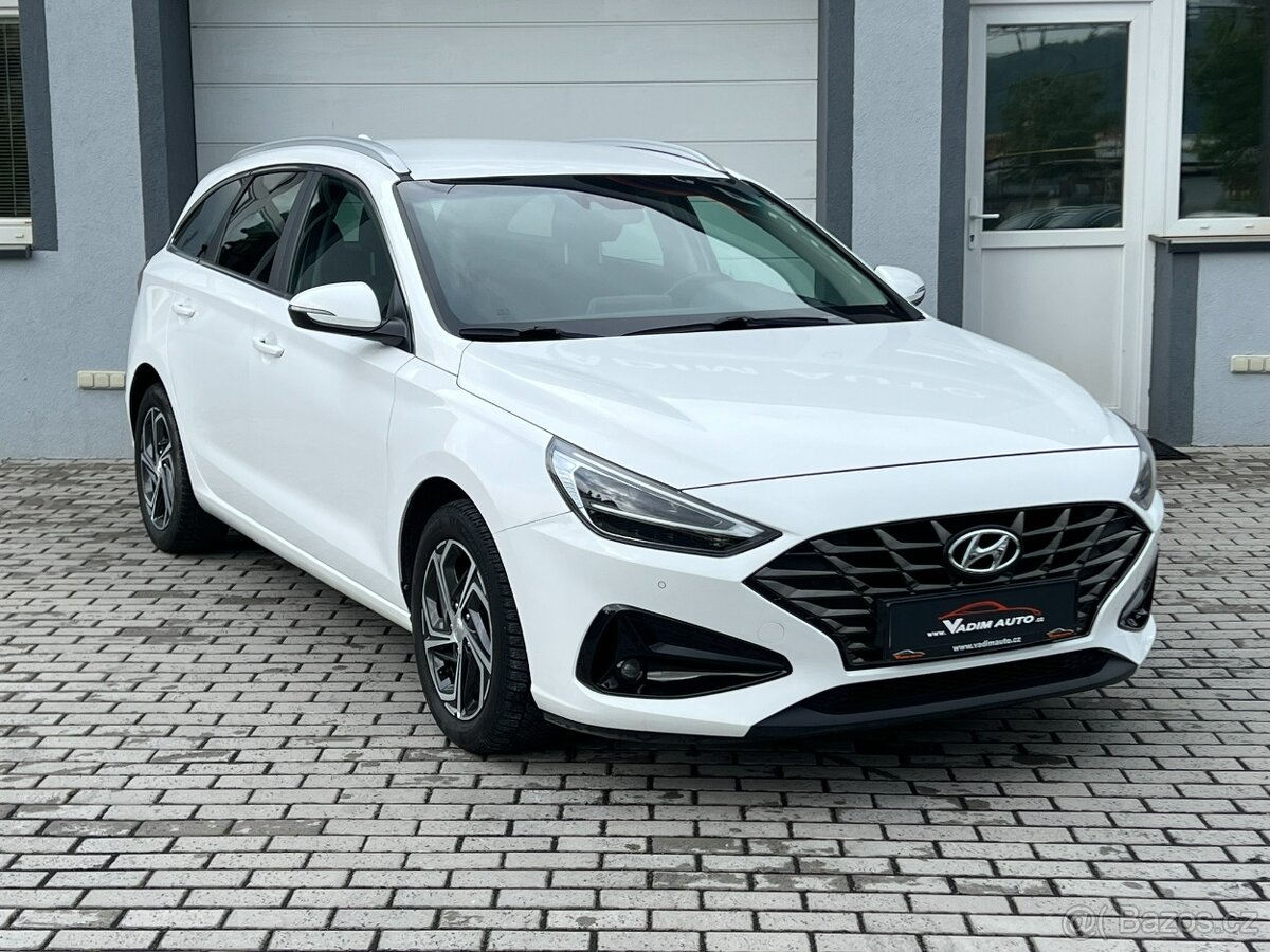 Hyundai i30 1.6 CRDI SMART ČR NOVÉ