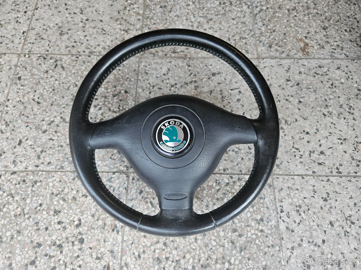 Volant Škoda Fabia 1 RS, Octavia 1 RS