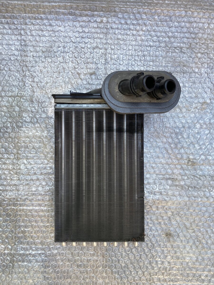 Radiátor topení Seat Leon