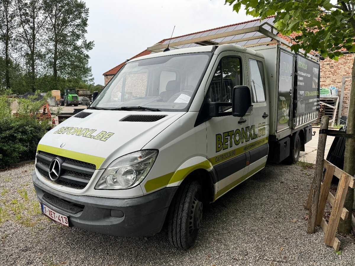 MERCEDES Sprinter 516cdi ř.p . skupiny C 7 místný