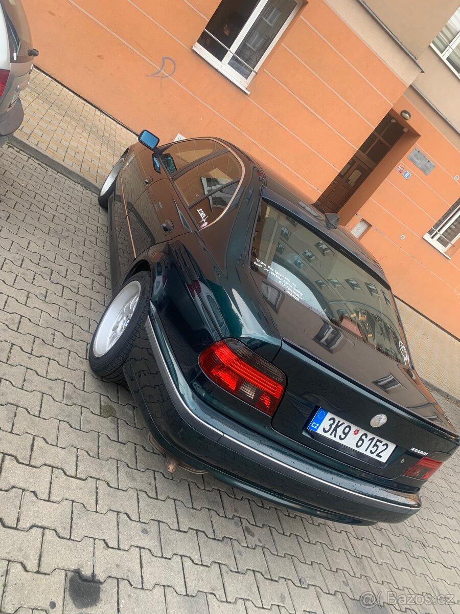 BMW e39 520i 110 kw nova Stk