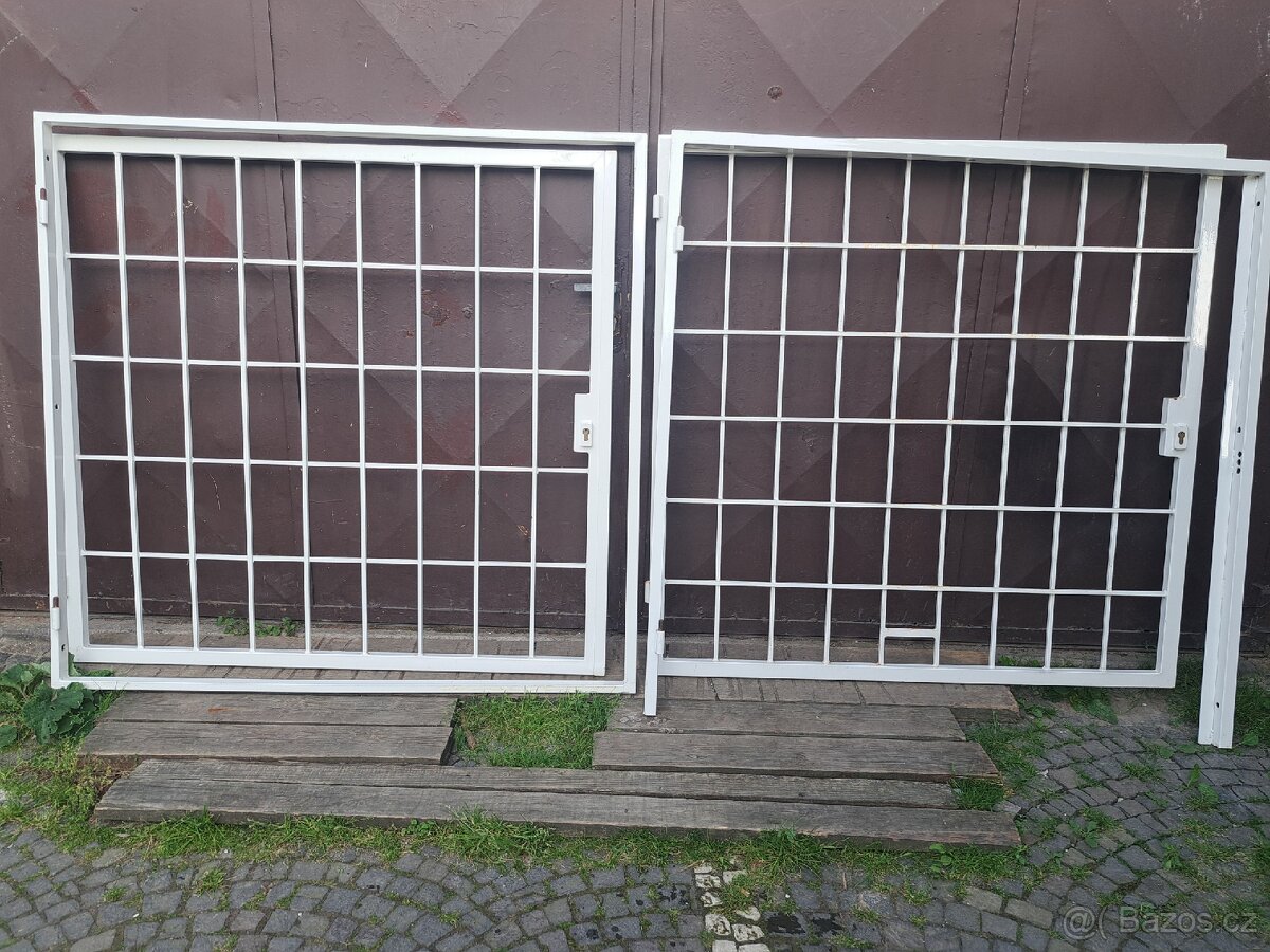 Bezpečnostní Mříže