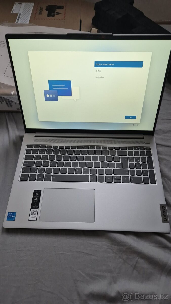 Lenovo IdeaPad Slim 5 16IAH8 Cloud Grey celokovový