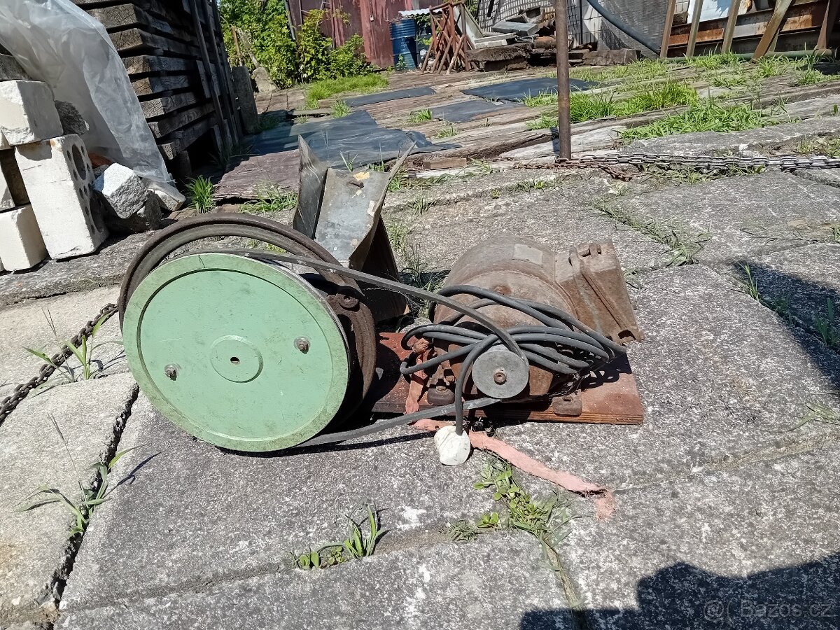 Elektricka sekačka kopřiv