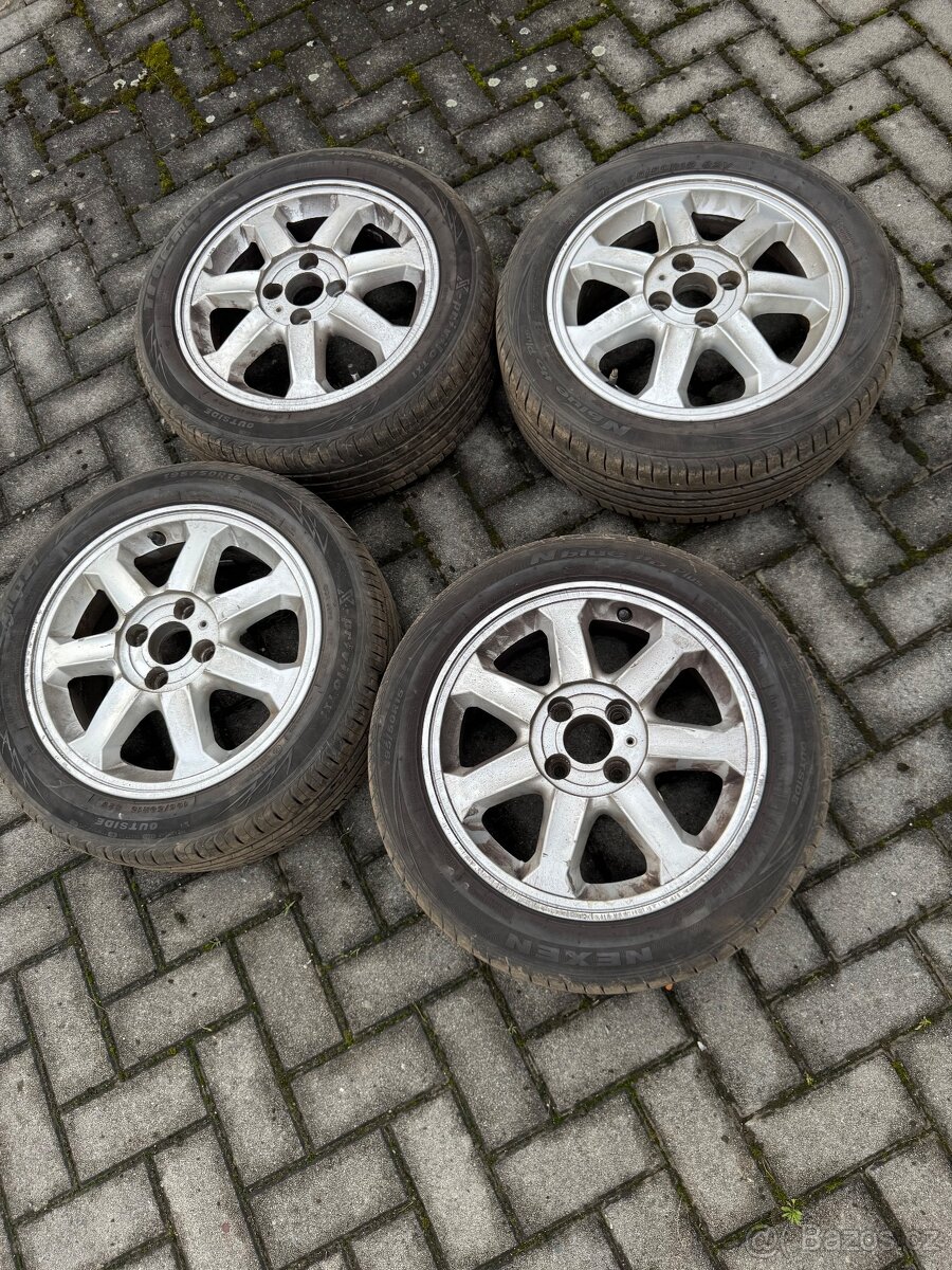 Prodam alu kola 4x100 r15 s letními pneu 195/50 r15