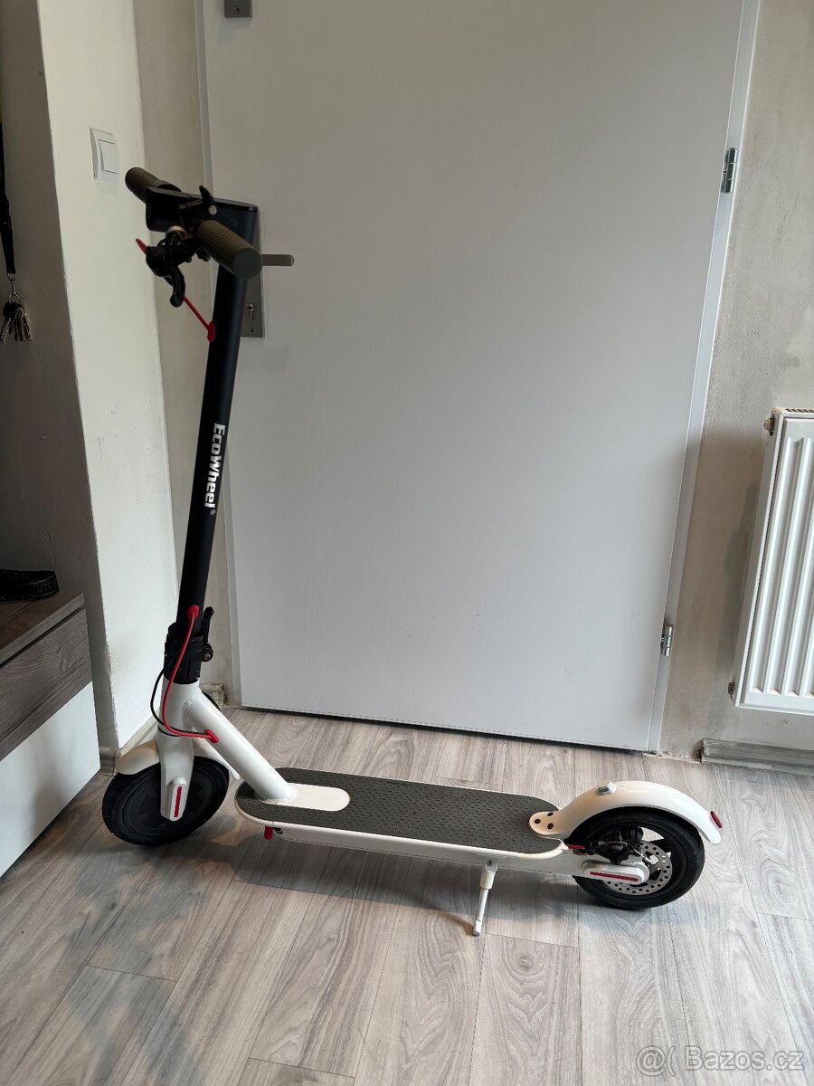 Eco Wheel Elektrokoloběžka