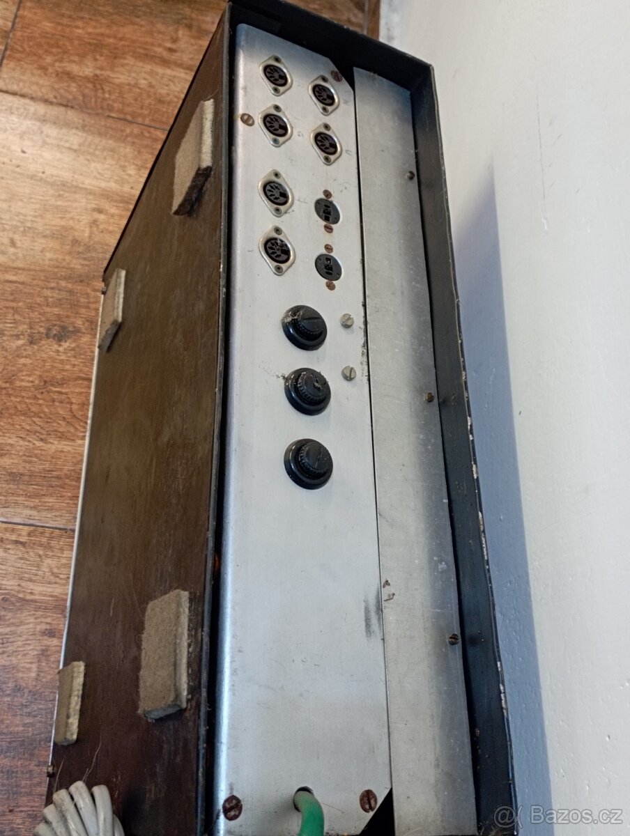 Zesilovač Technicus hifi stereo amplifier