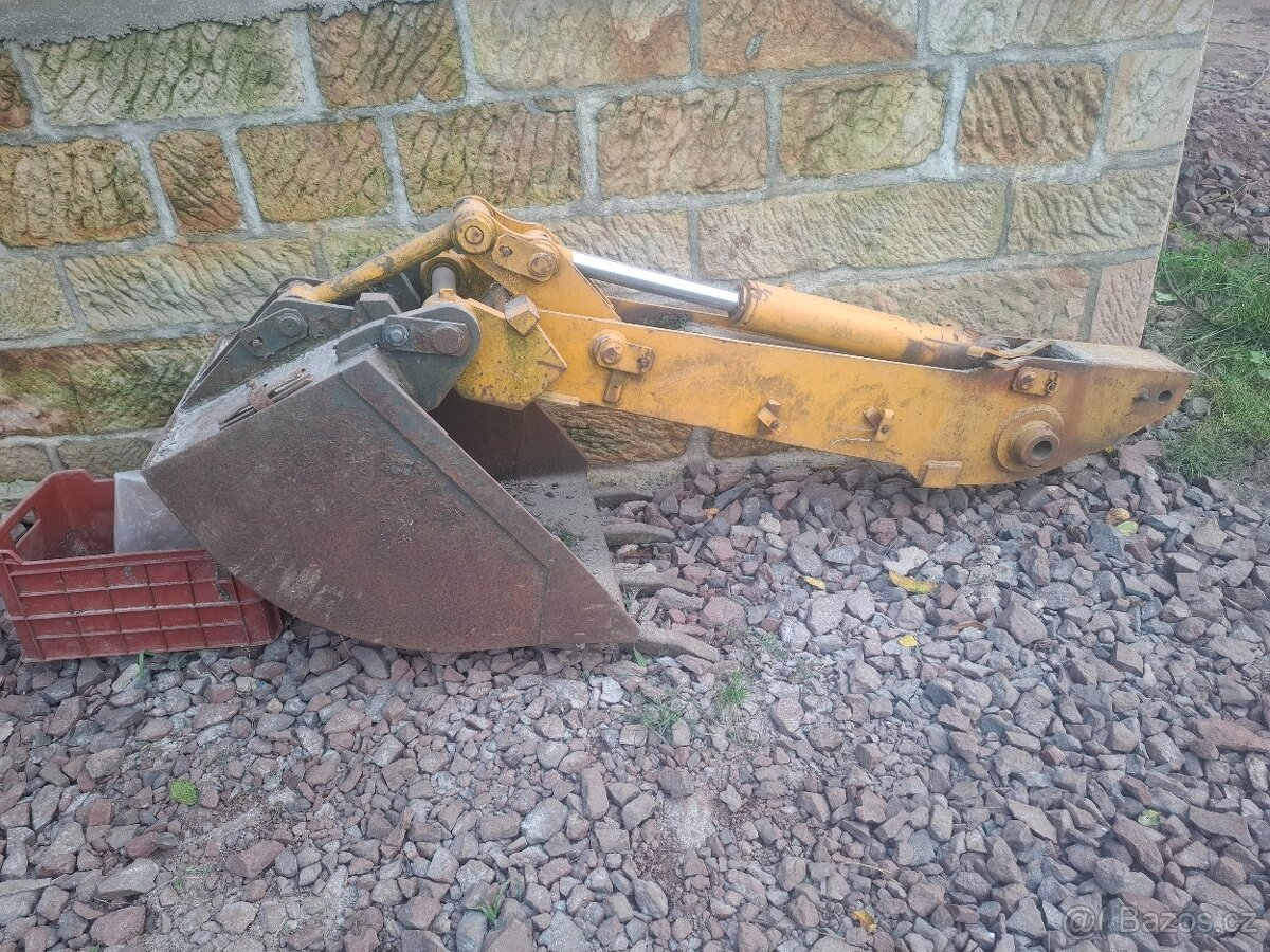 Rameno a lopata DH 112