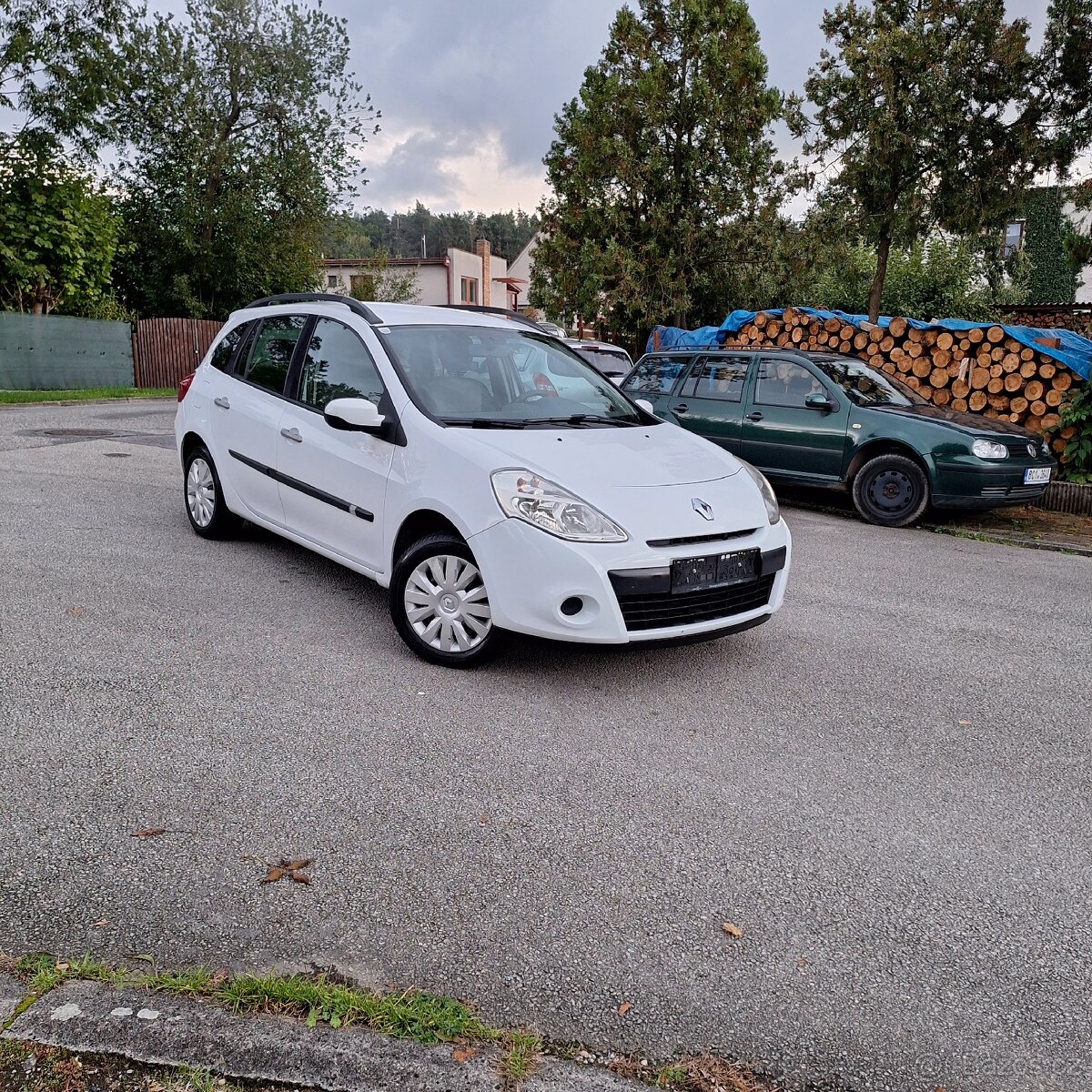 Renault clio 1,2i combi Dovoz Rakousko.