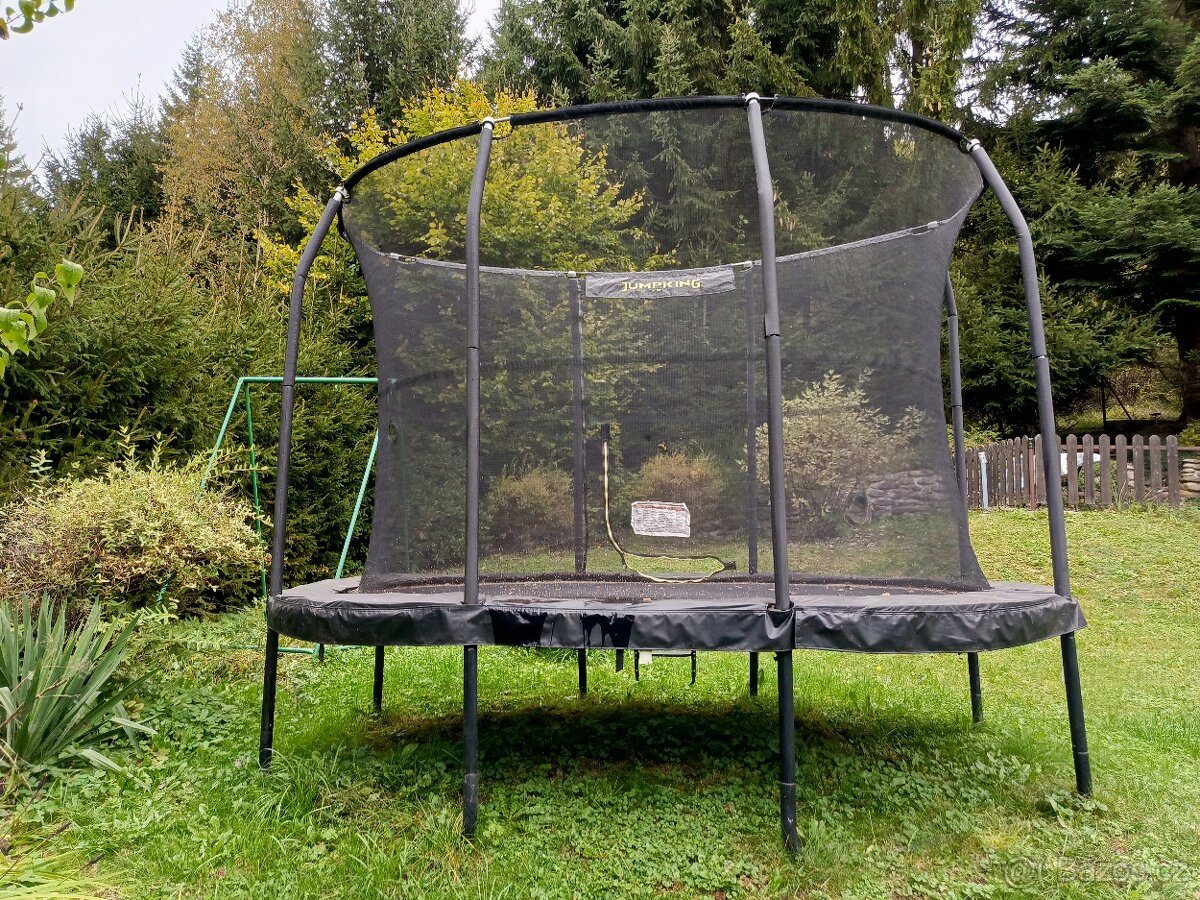Trampolína JumpKing OVAL-POD 250x340 cm