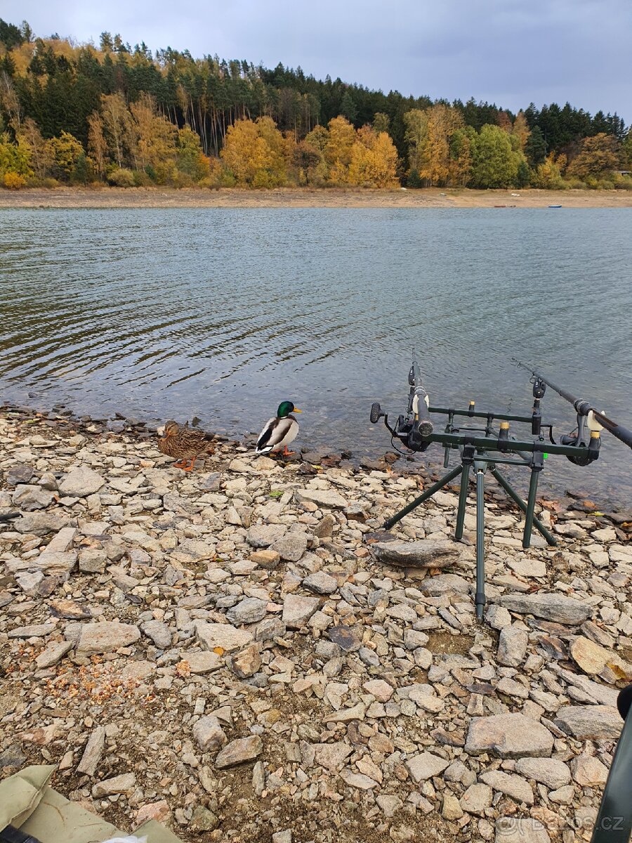 Stojan mivardi tripod