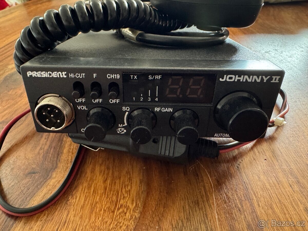 đź“» CB rádio President Johnny II – plnÄ› funkÄŤnĂ, TOP