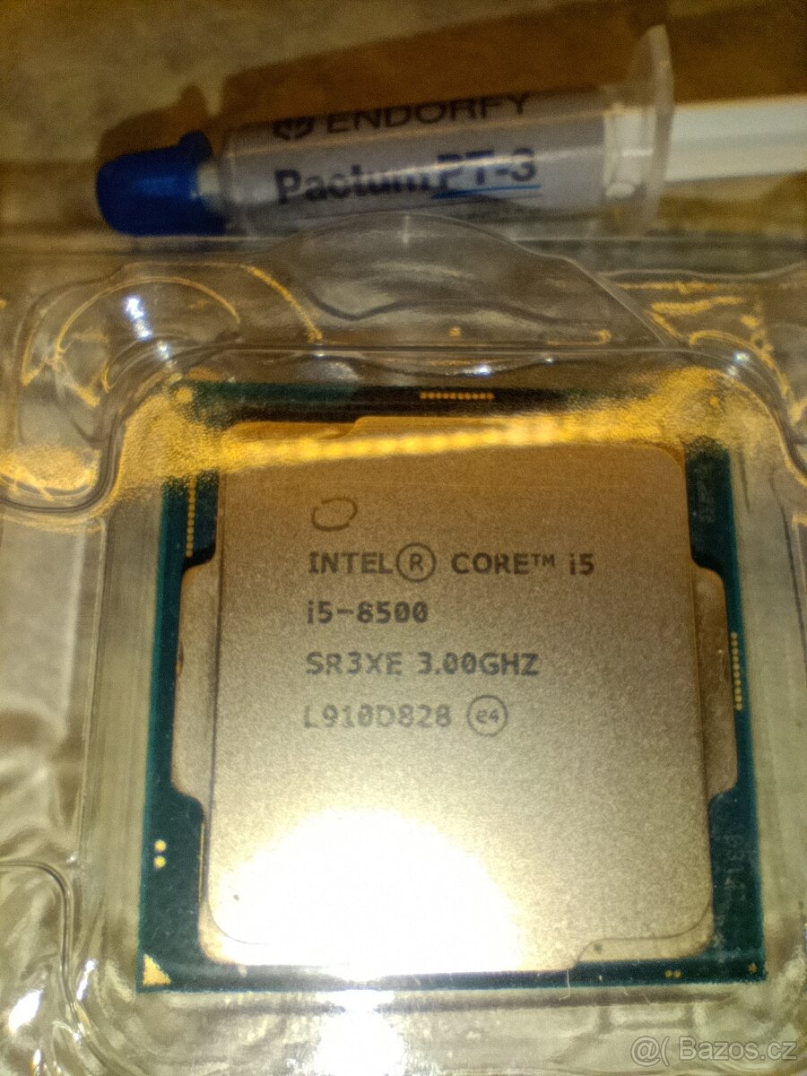 CPU Intel Core i5-8500 + pasta, socket 1151