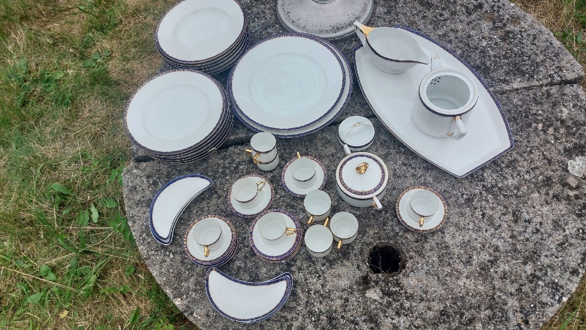 Starý porcelán - modrý pruh