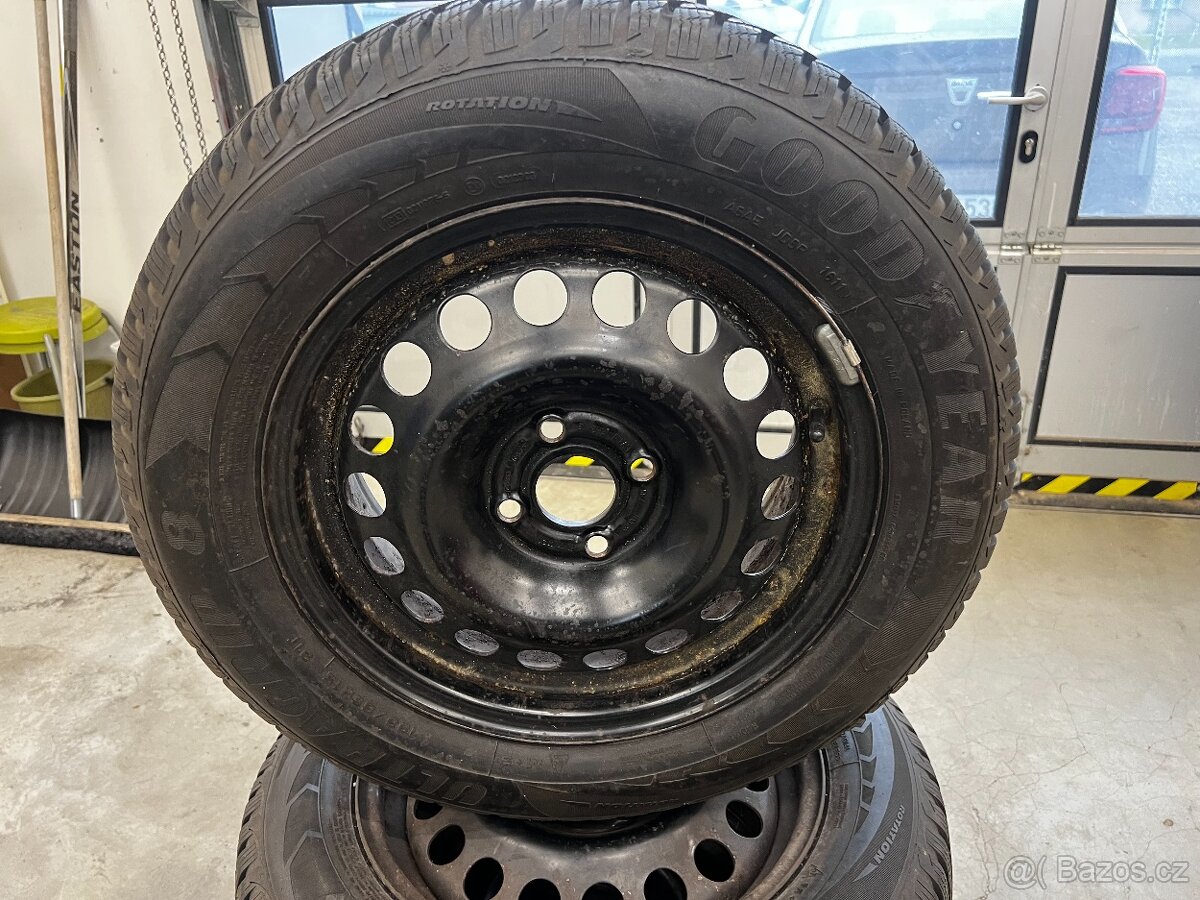 SADA ZIMNÍCH KOL OPEL 4x100 195/65R15 90%
