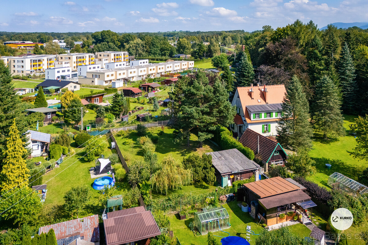 Stavební pozemek o výměře 859 m2 ve Frýdku, Nové Dvory-Podhů