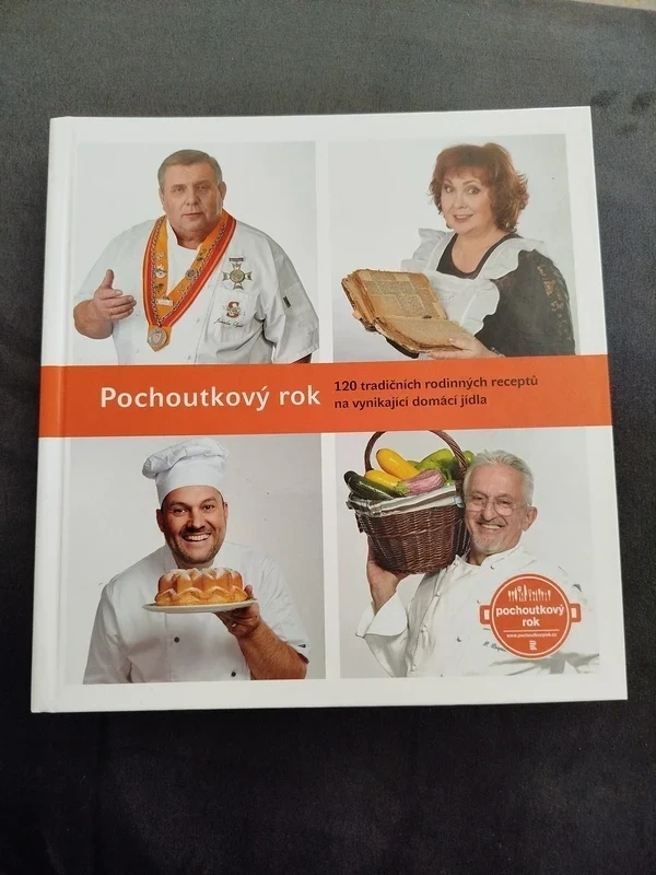 Kniha Pochoutkový rok NOVÁ