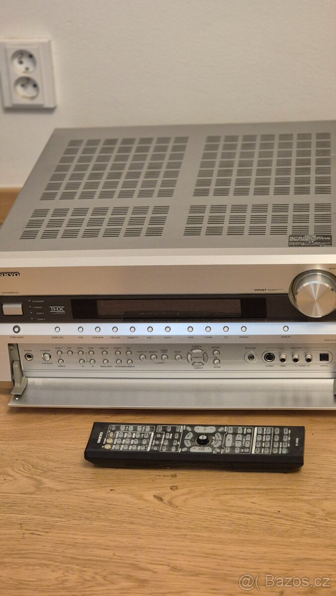 Onkyo TX-SR805 - domácí kino THX® Ultra2