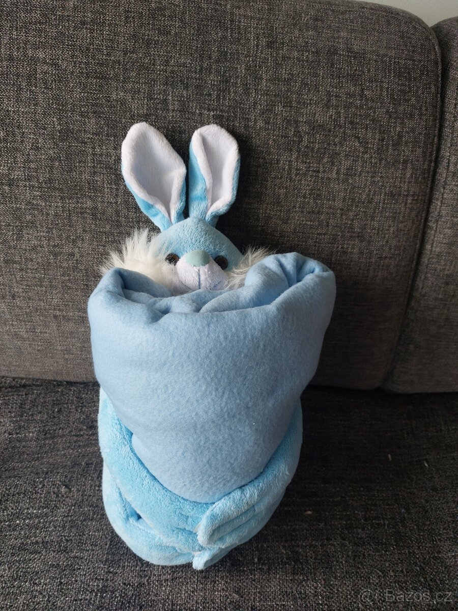 Plašák králíček s dekou