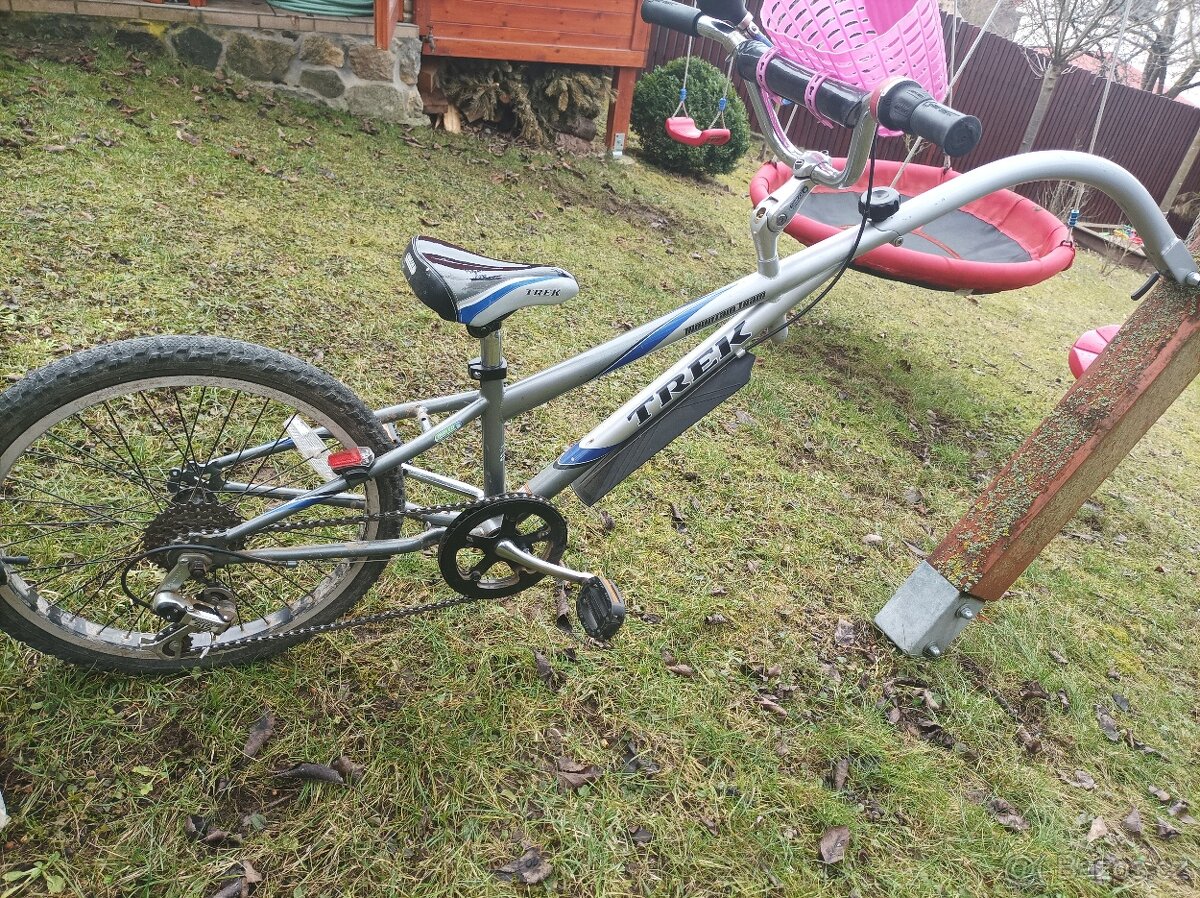 Závěsné dětské kolo trek 20