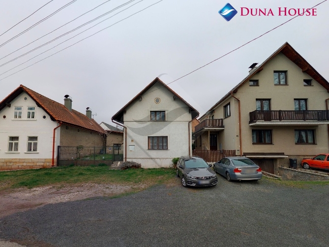 Prodej rodinného domu 160 m², pozemek 294 m²