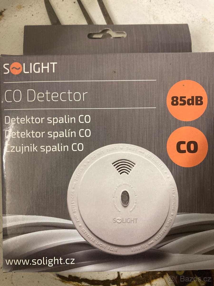 Detektor spalin