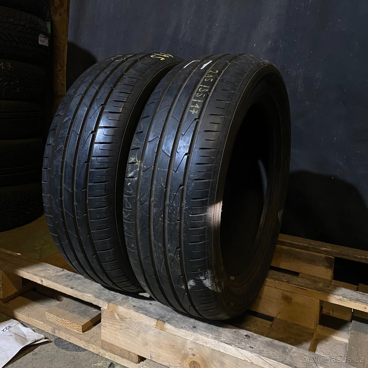 Letní pneu 215/55 R17 94W Hankook 5,5-6mm