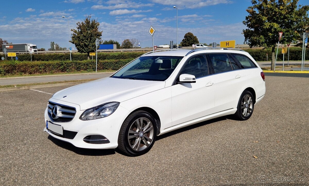 MB E250CDI 150KW 2014 4MATIC-LED-ZIMNÍ PNEU NAVI. PERF.STAV