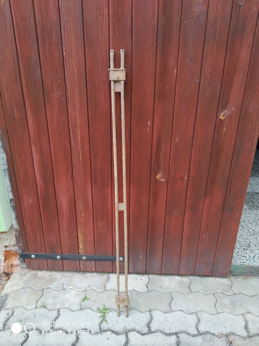 Dopravní pás k Teku