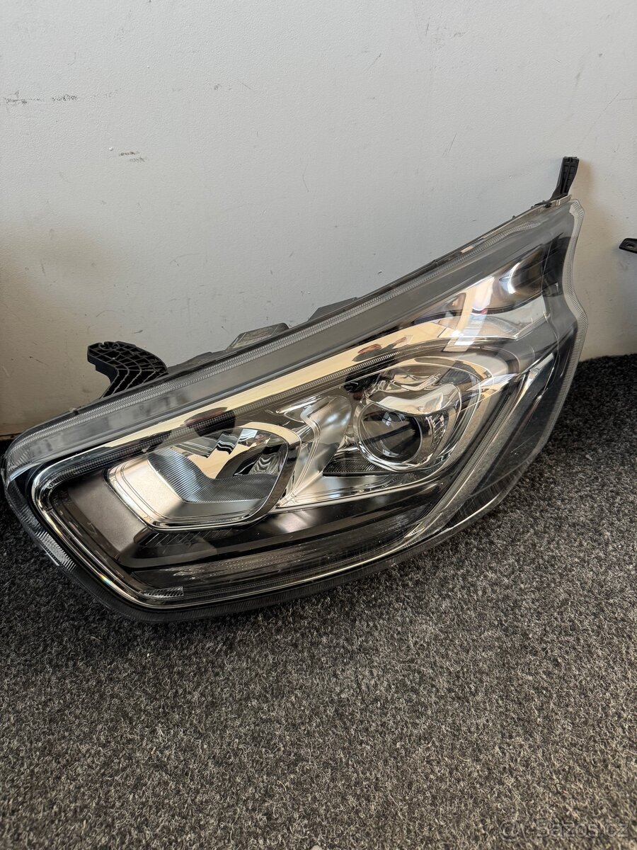 Ford Transit Custom svetlo led 2020