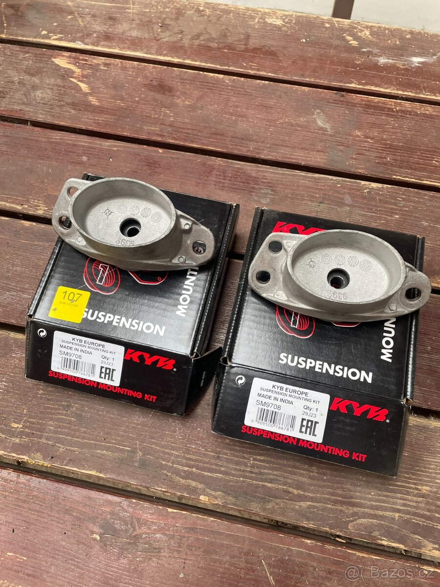 Horní uložení tlumiče KYB SM9708