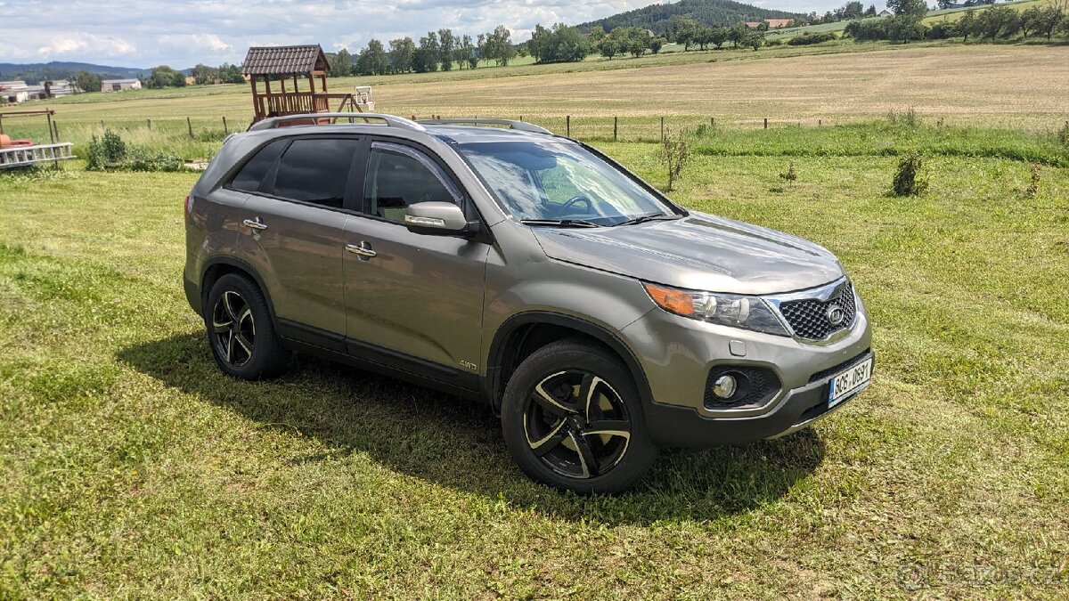 Kia Sorento II plná výbava