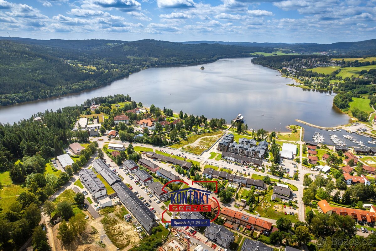 Nabízíme k prodeji zařízený mezonetový apartmán 2+kk, 73 m2